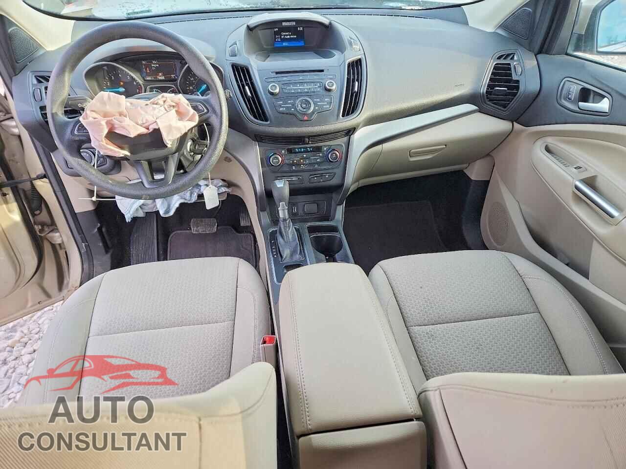FORD ESCAPE 2017 - 1FMCU9GDXHUD26953