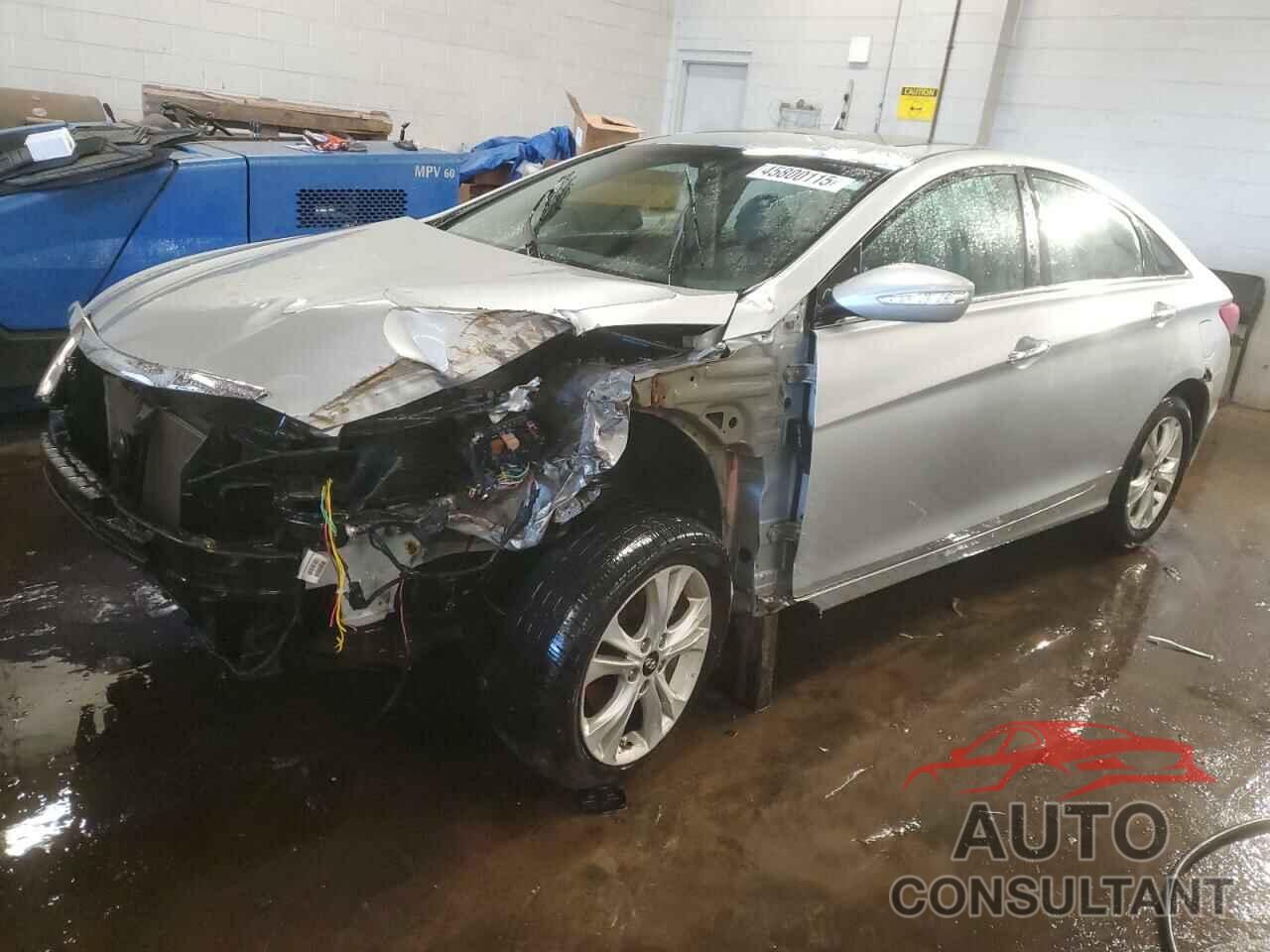 HYUNDAI SONATA 2011 - 5NPEC4AC0BH080080