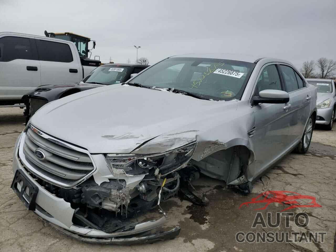 FORD TAURUS 2015 - 1FAHP2E82FG103418