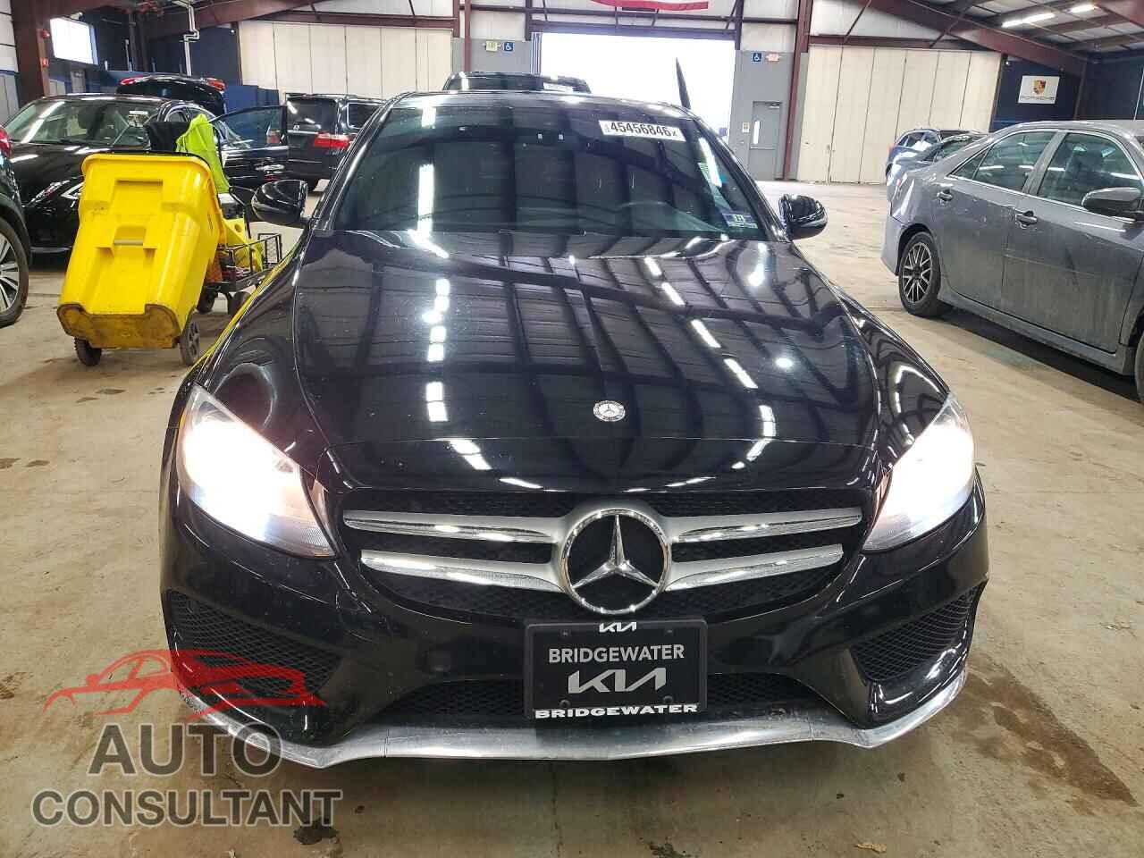 MERCEDES-BENZ C-CLASS 2017 - 55SWF4JB8HU230896