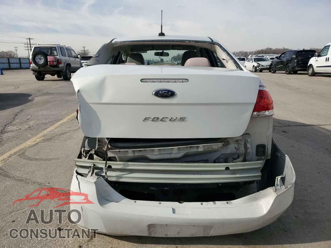 FORD FOCUS 2011 - 1FAHP3EN6BW103949