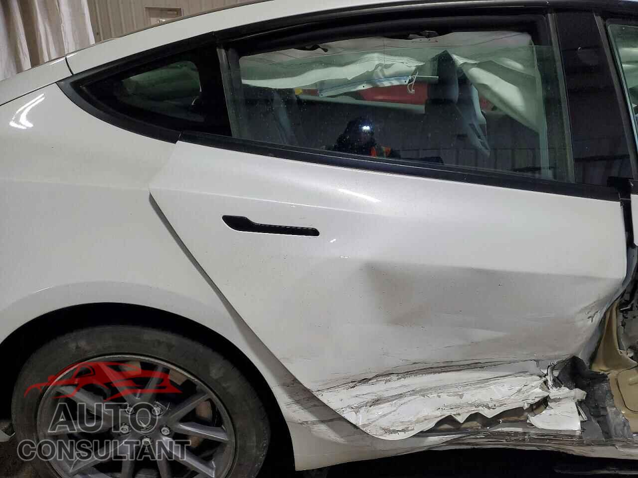 TESLA MODEL 3 2022 - 5YJ3E1EB1NF334884