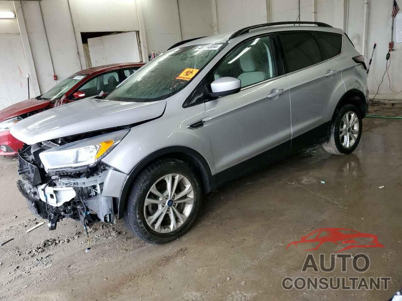 FORD ESCAPE 2018 - 1FMCU0GD5JUC87111