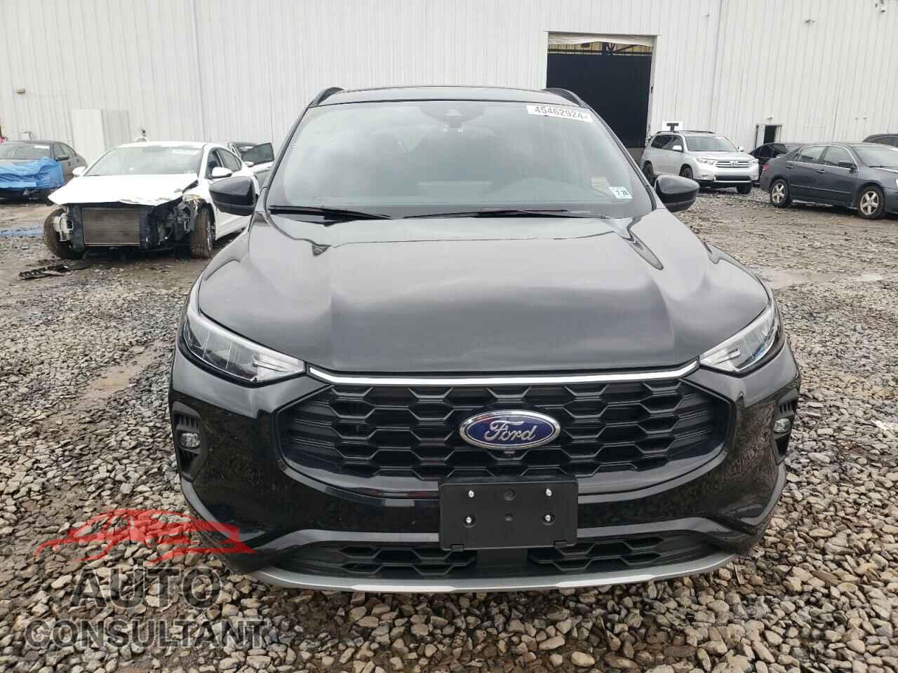 FORD ESCAPE ST 2023 - 1FMCU9NA2PUA71982