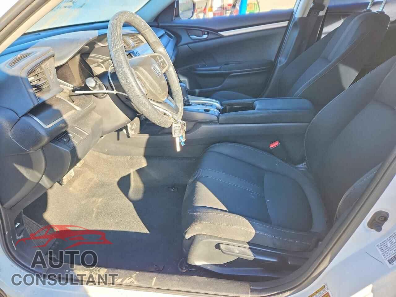 HONDA CIVIC 2019 - 2HGFC2F62KH505904