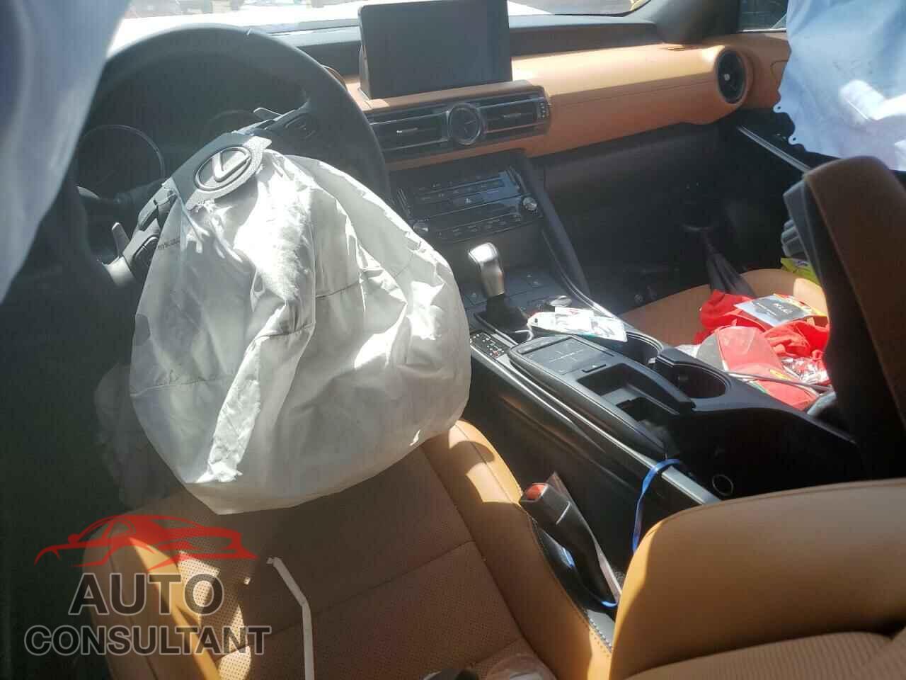 LEXUS IS 2023 - JTHCA1D24P5128510