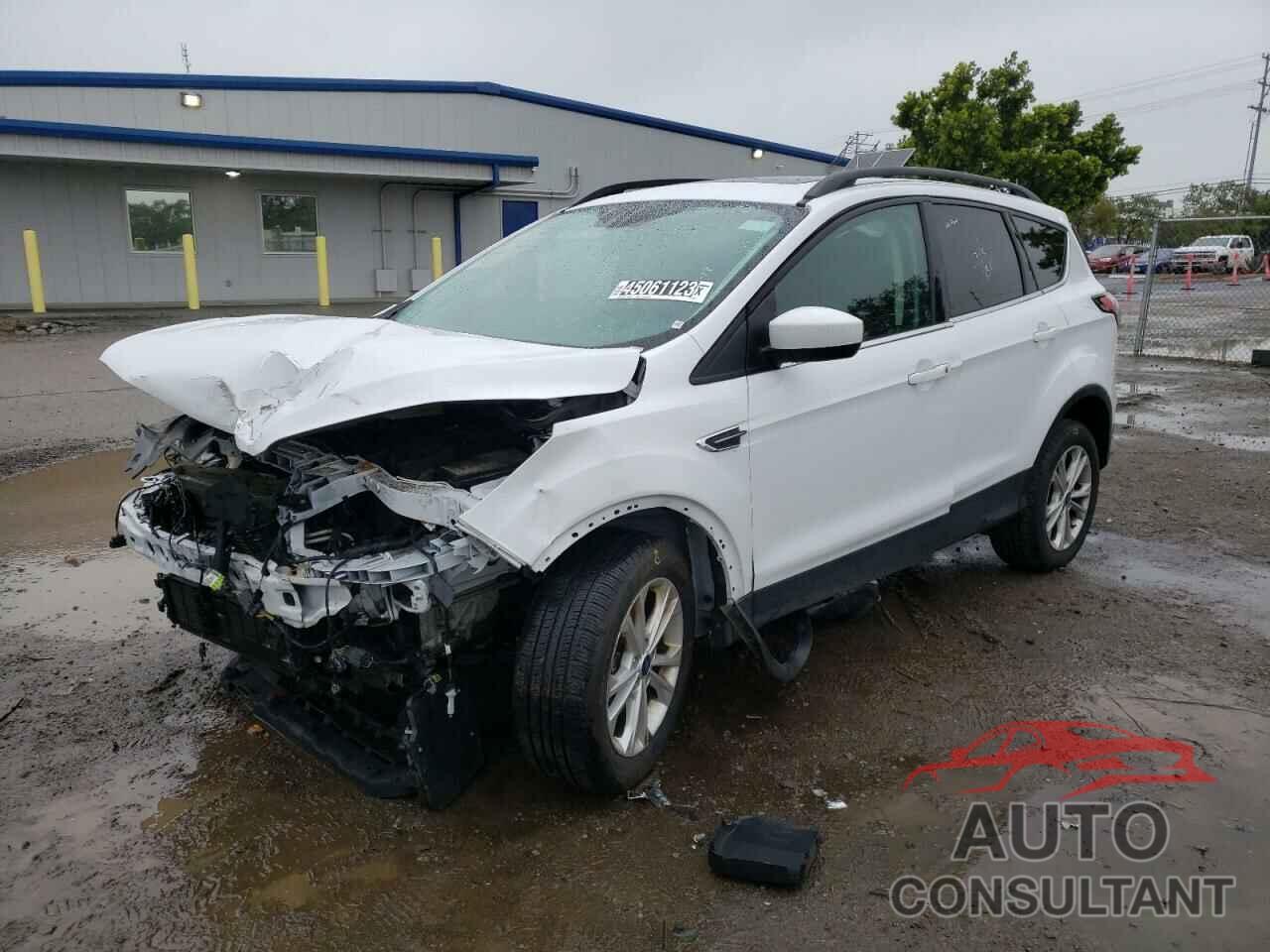FORD ESCAPE 2018 - 1FMCU9HD8JUD56876