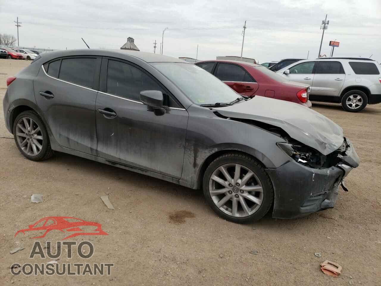 MAZDA 3 2017 - 3MZBN1L7XHM152785