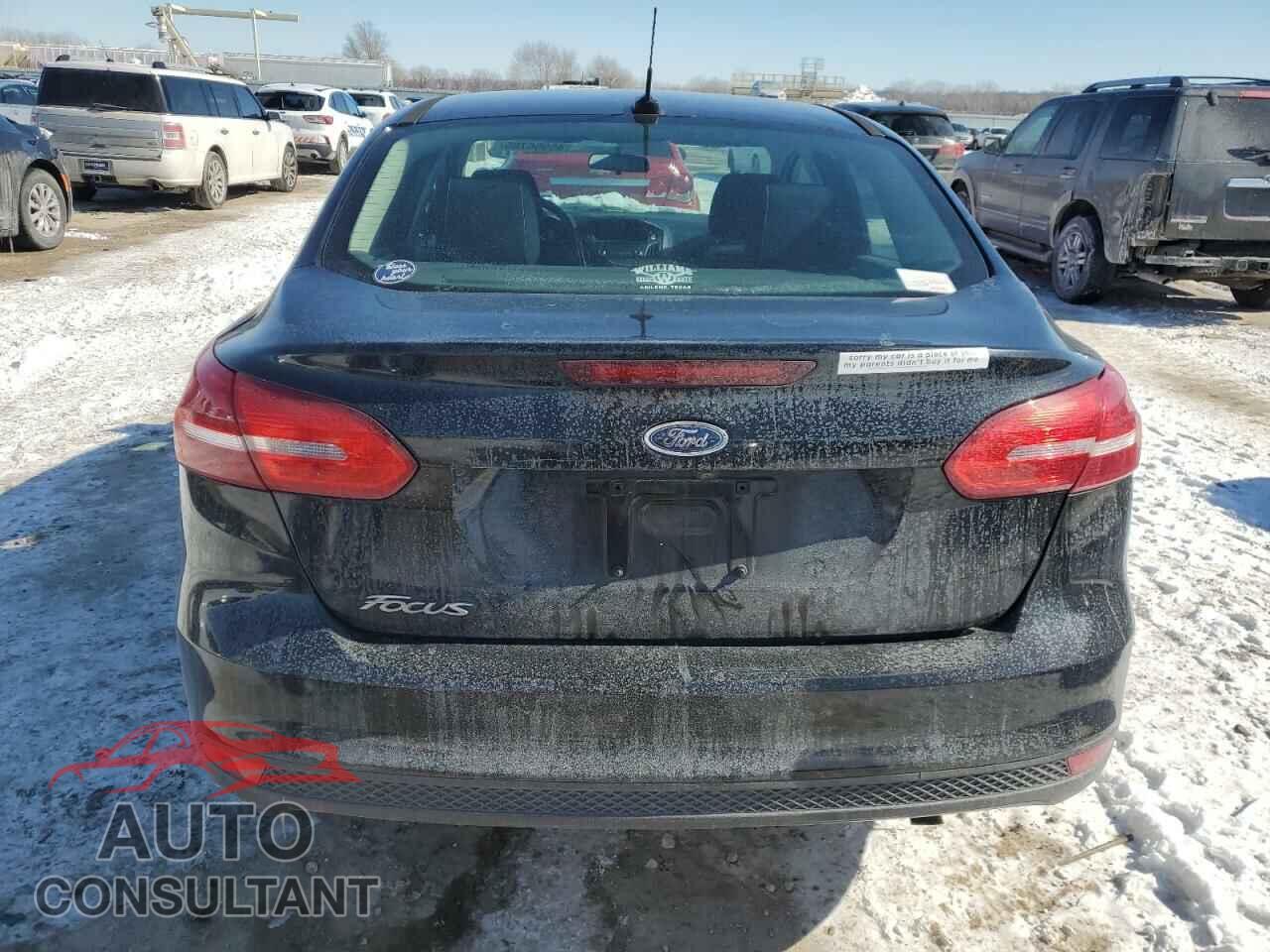 FORD FOCUS 2017 - 1FADP3E22HL214268