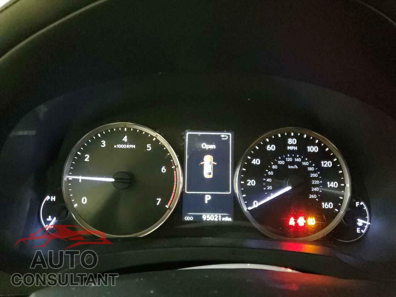 LEXUS IS 2017 - JTHBA1D27H5047661