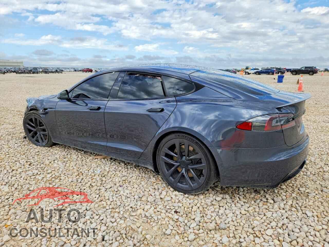 TESLA MODEL S 2021 - 5YJSA1E69MF453016