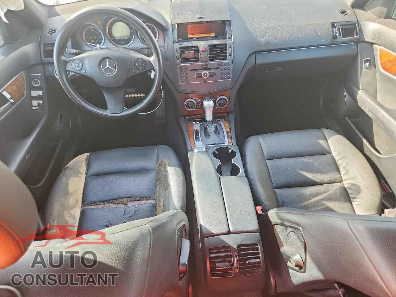 MERCEDES-BENZ C-CLASS 2011 - WDDGF5EB0BA528967