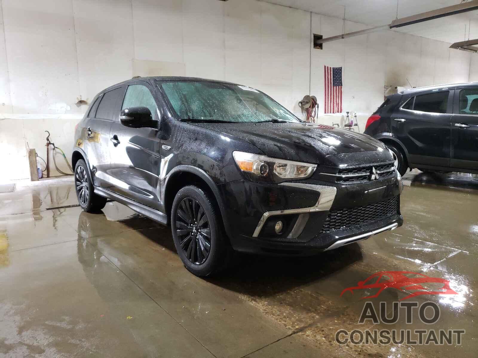 MITSUBISHI OUTLANDER 2019 - JA4AR3AU6KU012589