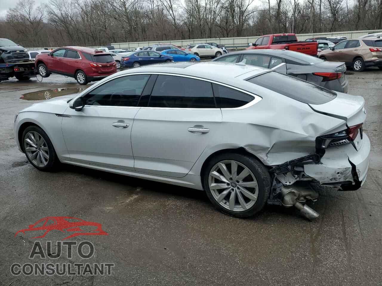 AUDI A5 2018 - WAUBNCF53JA087092