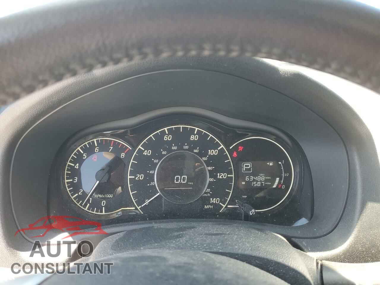 NISSAN VERSA 2017 - 3N1CE2CP8HL357091