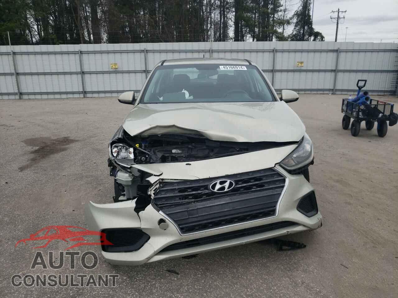 HYUNDAI ACCENT 2018 - 3KPC24A35JE020695