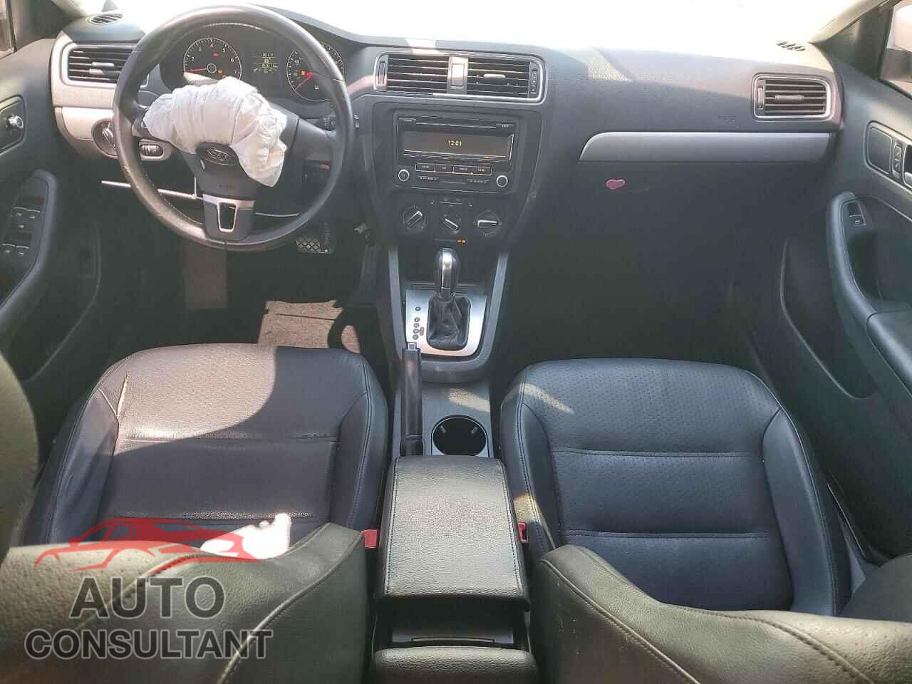 VOLKSWAGEN JETTA 2014 - 3VWD07AJ3EM356462