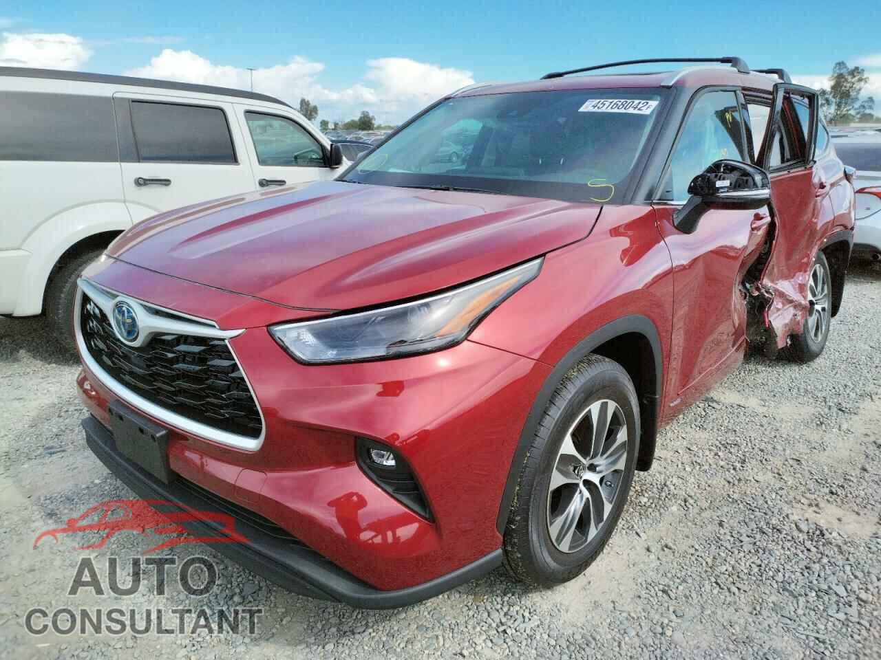 TOYOTA HIGHLANDER 2022 - 5TDHBRCH5NS541004