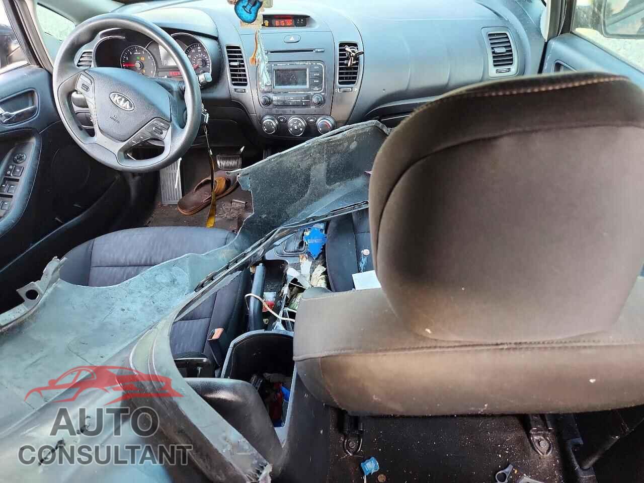 KIA FORTE 2016 - KNAFK4A66G5565121