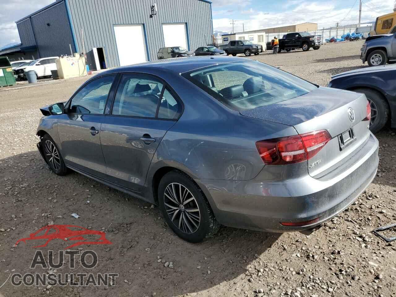 VOLKSWAGEN JETTA 2018 - 3VWDB7AJ0JM235666