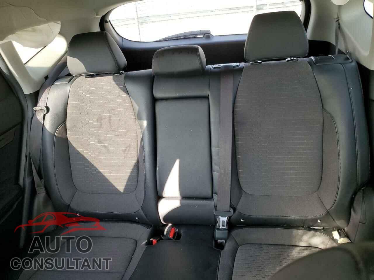 KIA SELTOS 2021 - KNDEUCAA6M7159881