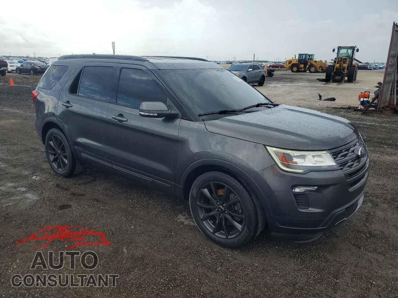 FORD EXPLORER 2018 - 1FM5K7D88JGA52313