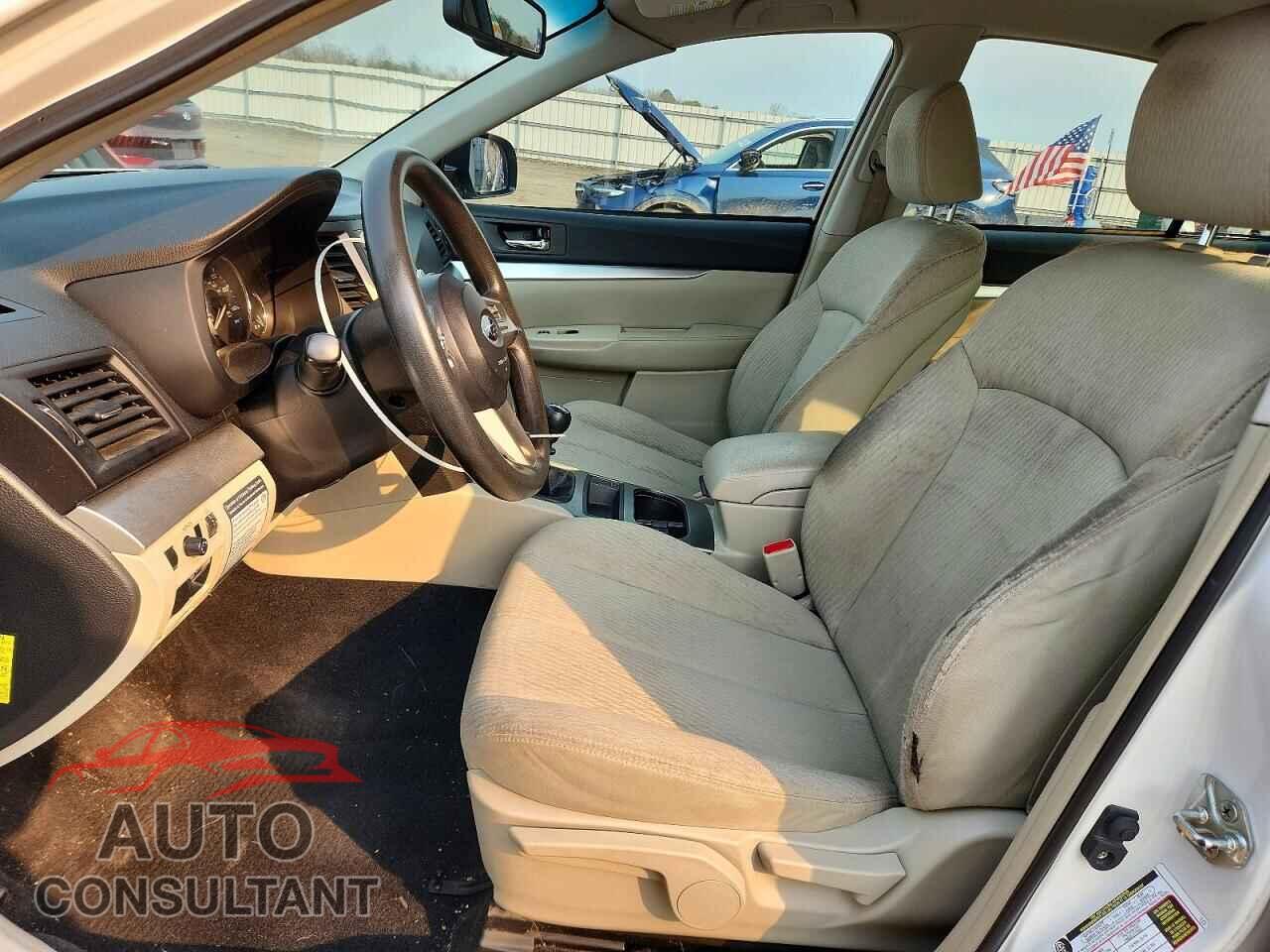 SUBARU LEGACY 2011 - 4S3BMAA63B1236080