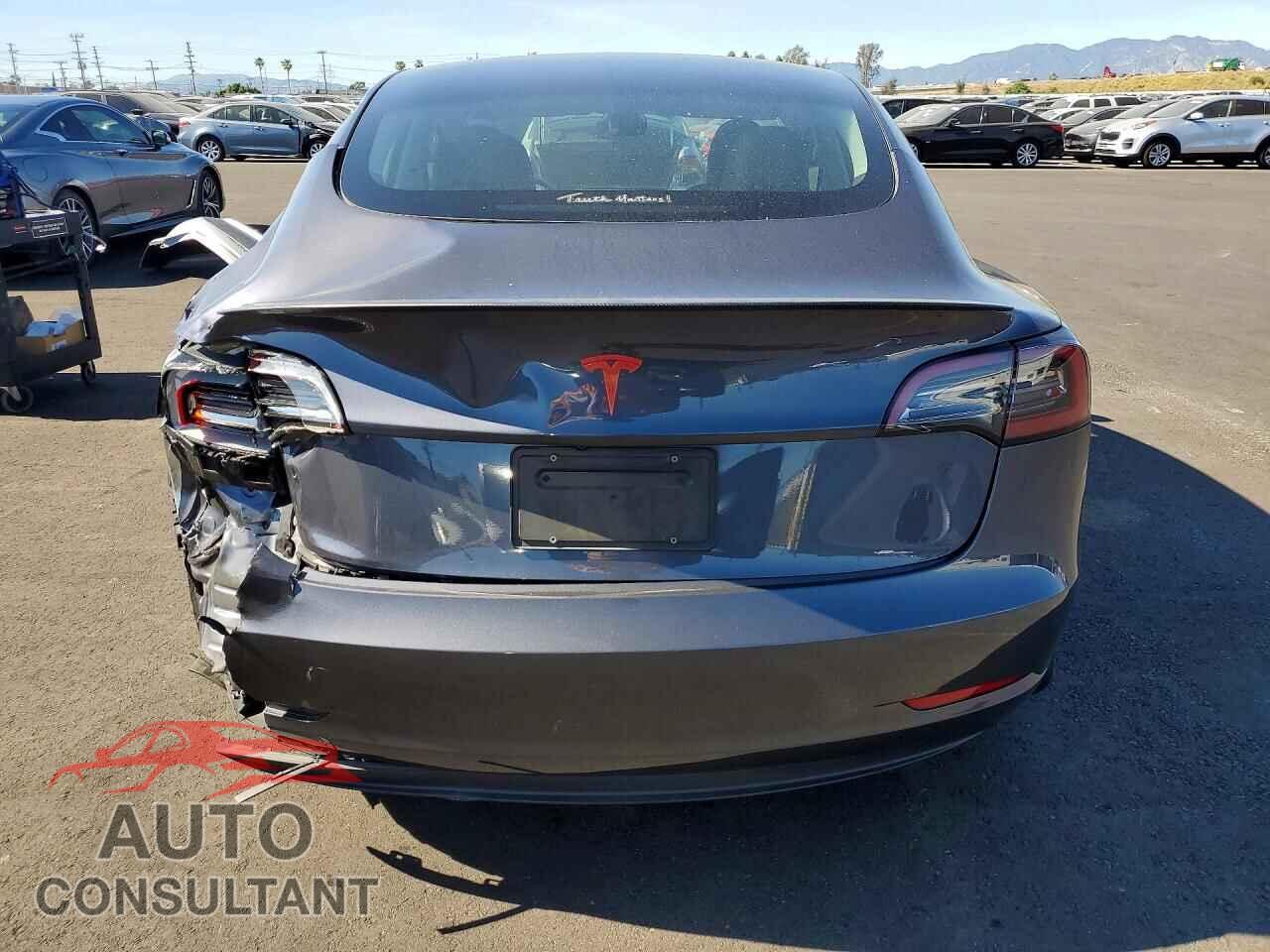TESLA MODEL 3 2023 - 5YJ3E1EA5PF662934