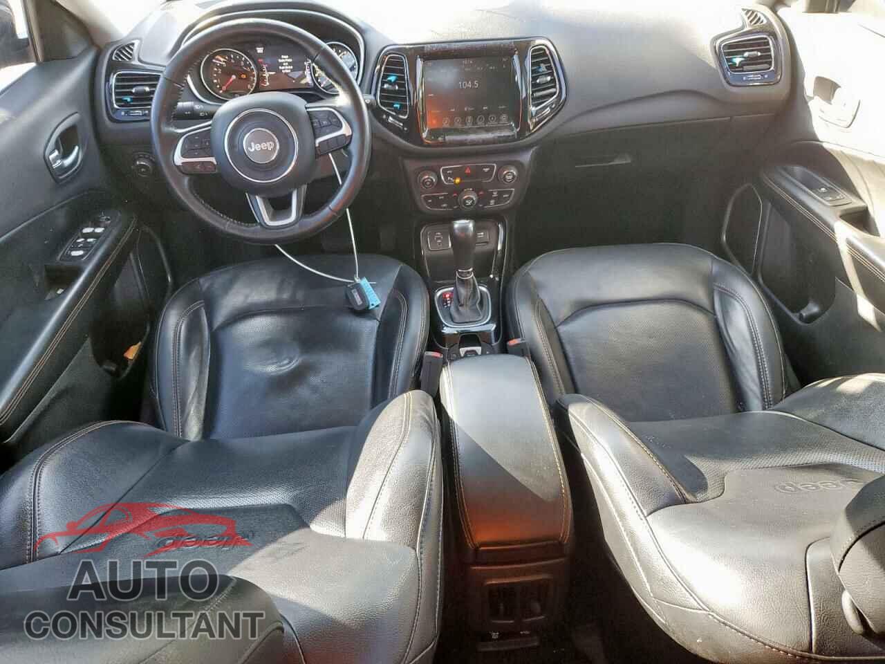 JEEP COMPASS 2018 - 3C4NJCCBXJT495264