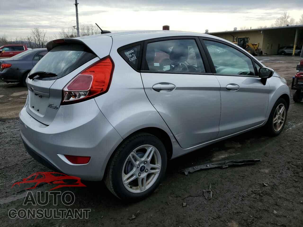 FORD FIESTA 2018 - 3FADP4EJ3JM127531