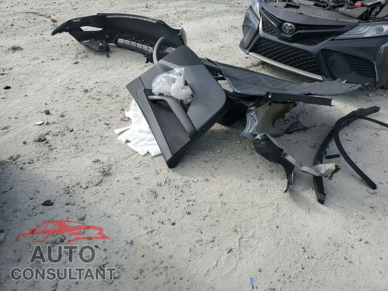 TESLA MODEL Y 2020 - 5YJYGDEE9LF010980