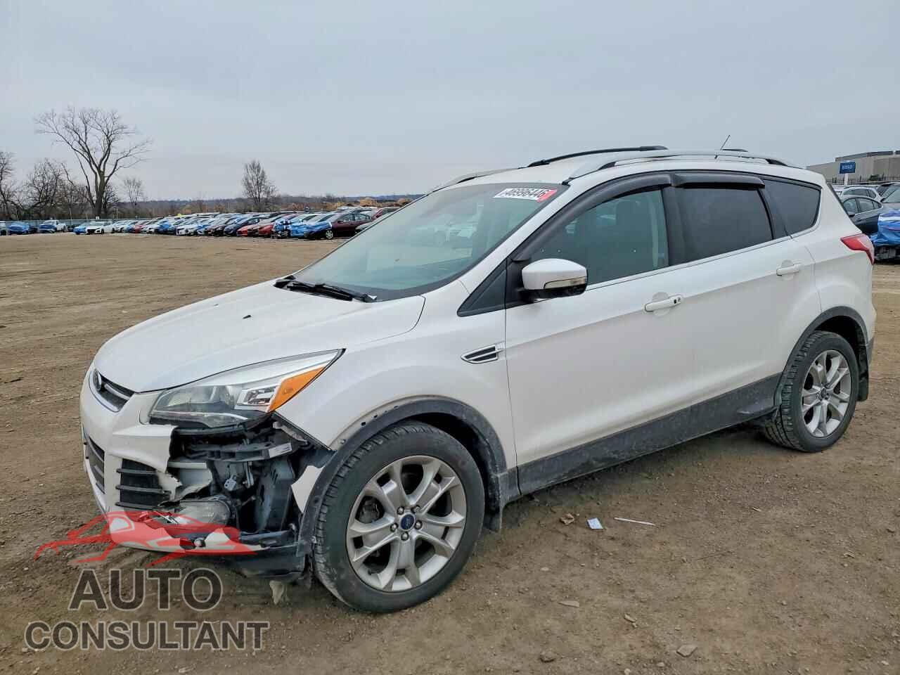FORD ESCAPE 2015 - 1FMCU9J98FUA24384