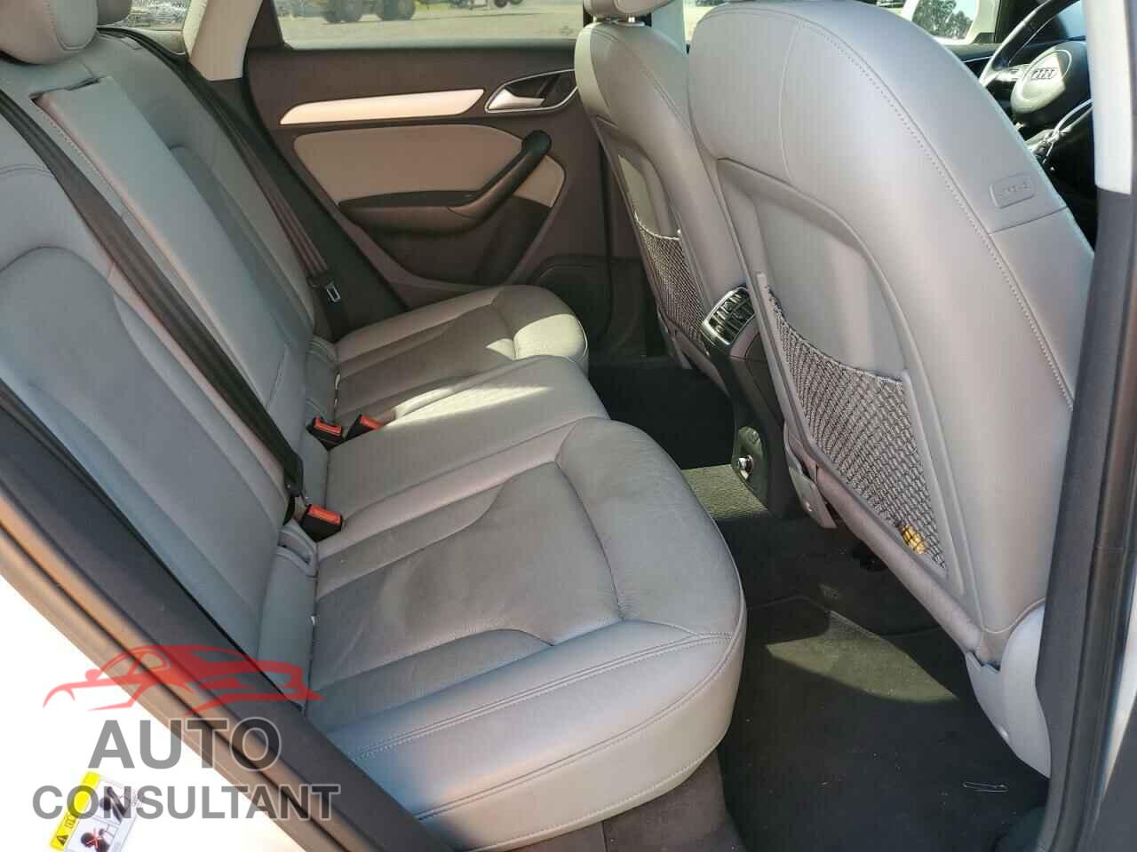 AUDI Q3 2017 - WA1ECCFS8HR013068