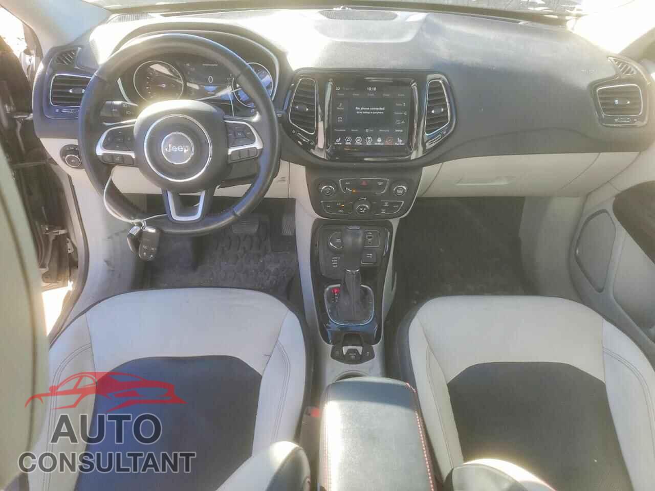 JEEP COMPASS 2018 - 3C4NJDCB3JT258993