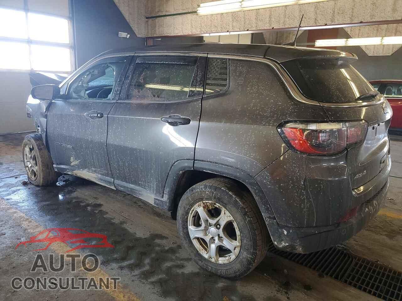 JEEP COMPASS 2022 - 3C4NJDAB4NT101045