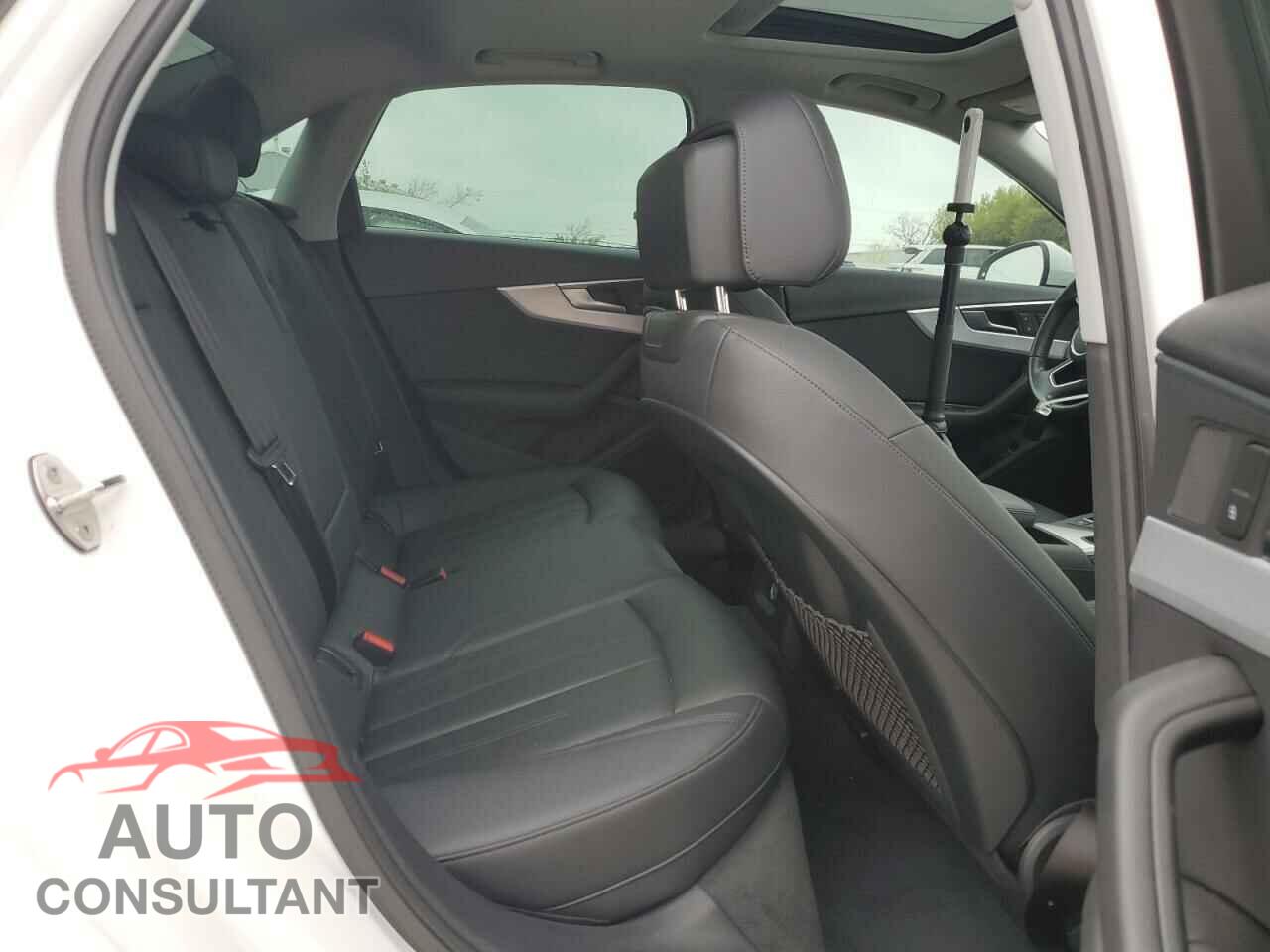 AUDI A4 2017 - WAUGMAF47HA084789