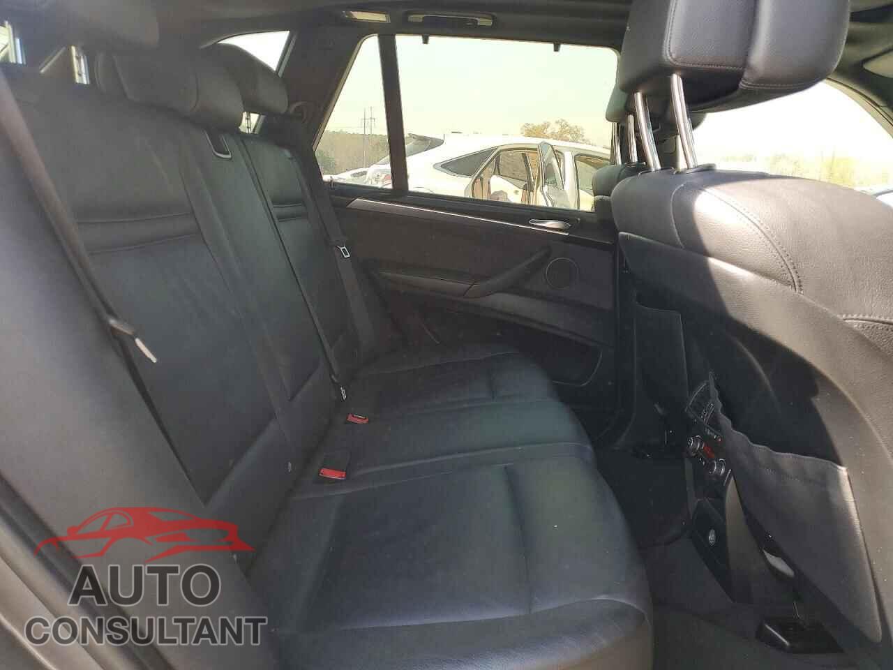 BMW X5 2011 - 5UXZV8C55BL417564