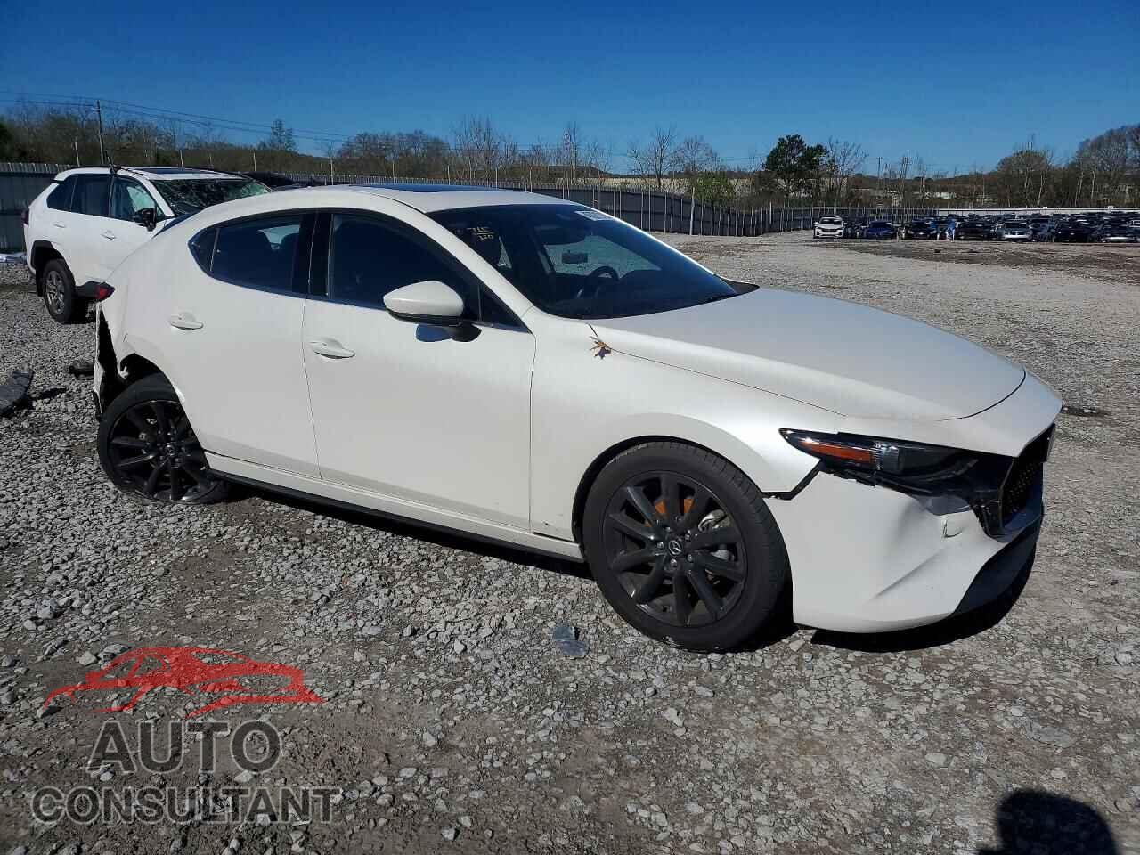 MAZDA 3 2020 - JM1BPANM4L1176103