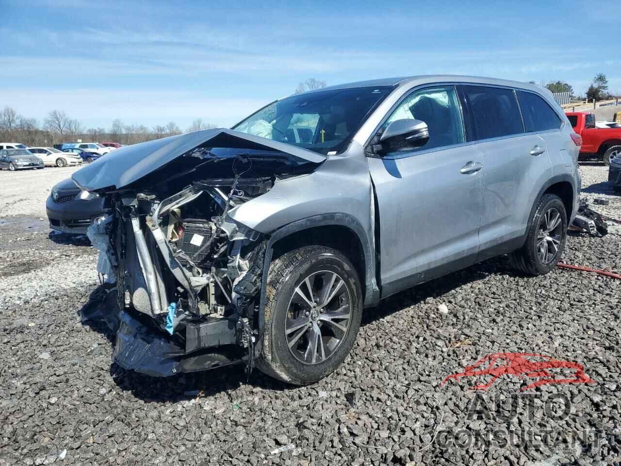 TOYOTA HIGHLANDER 2019 - 5TDZZRFH5KS320364