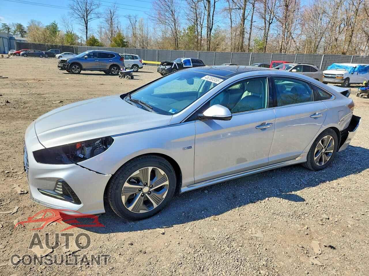 HYUNDAI SONATA 2019 - KMHE34L38KA093255