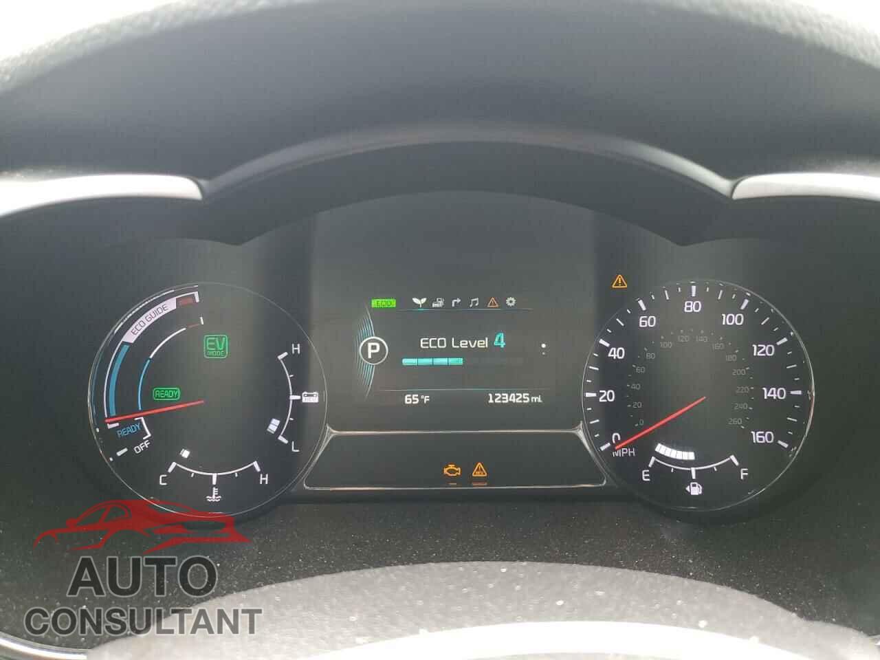 KIA OPTIMA 2015 - KNAGN4ADXF5090209