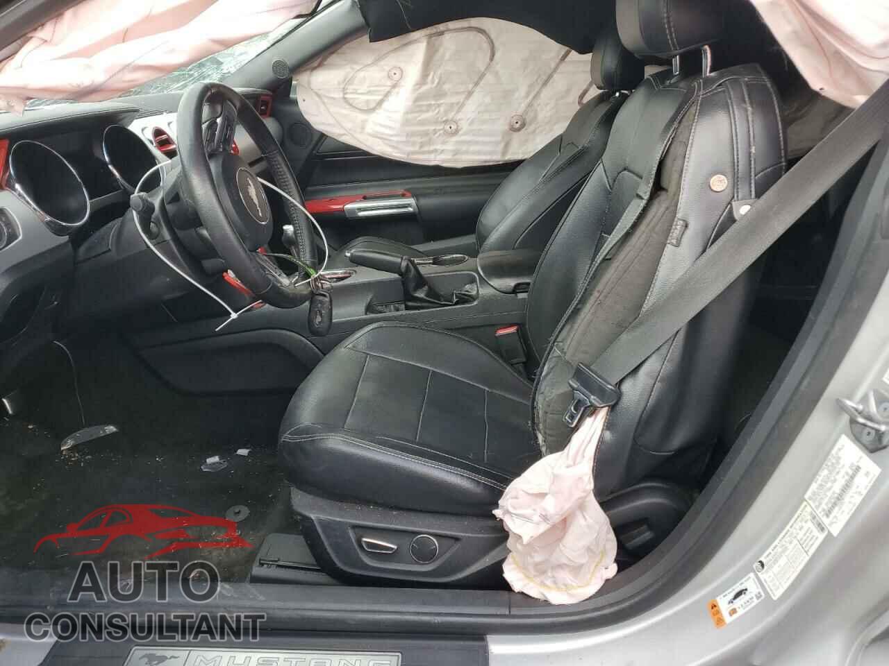 FORD MUSTANG 2017 - 1FA6P8CF1H5320517