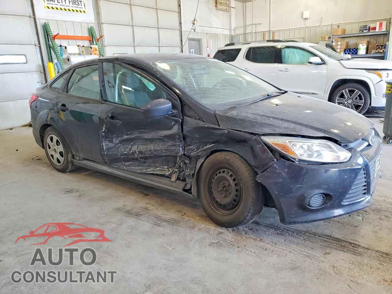 FORD FOCUS 2014 - 1FADP3E25EL209271