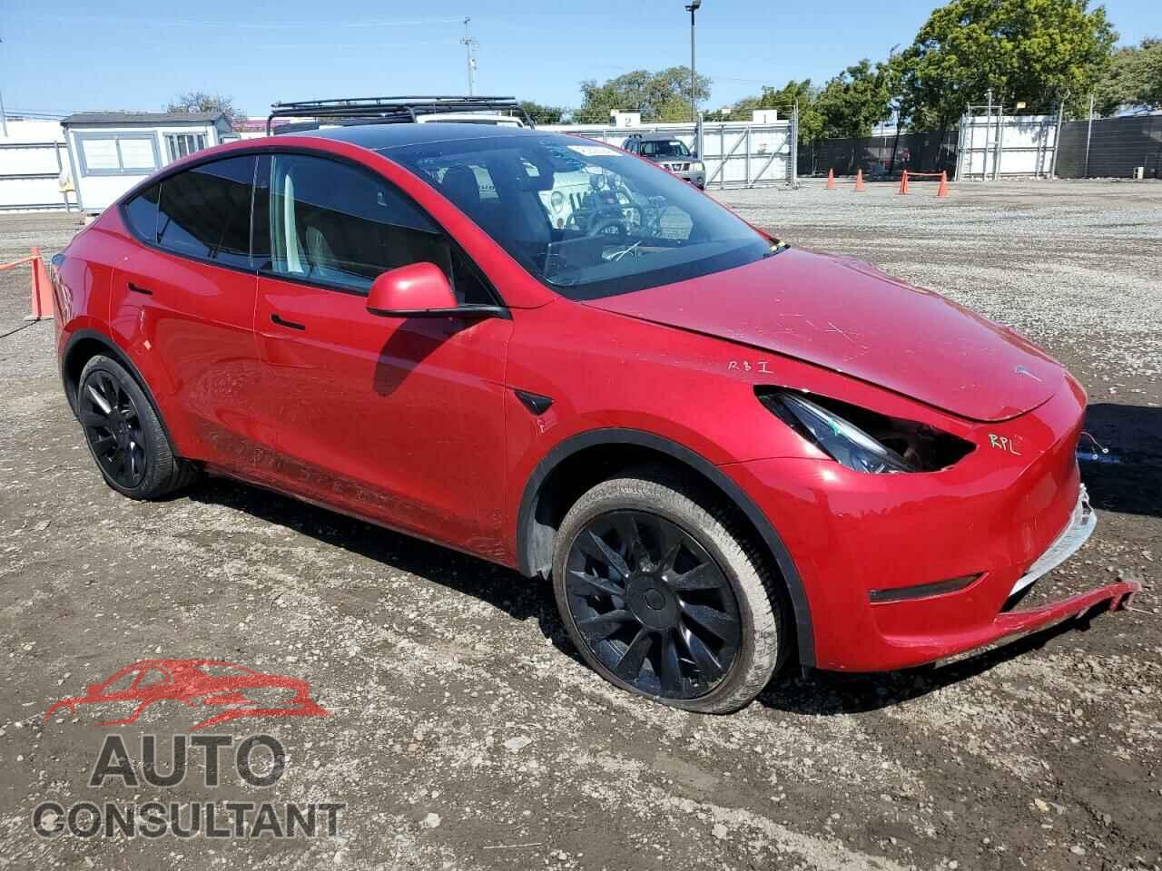 TESLA MODEL Y 2023 - 7SAYGDEE9PF851853