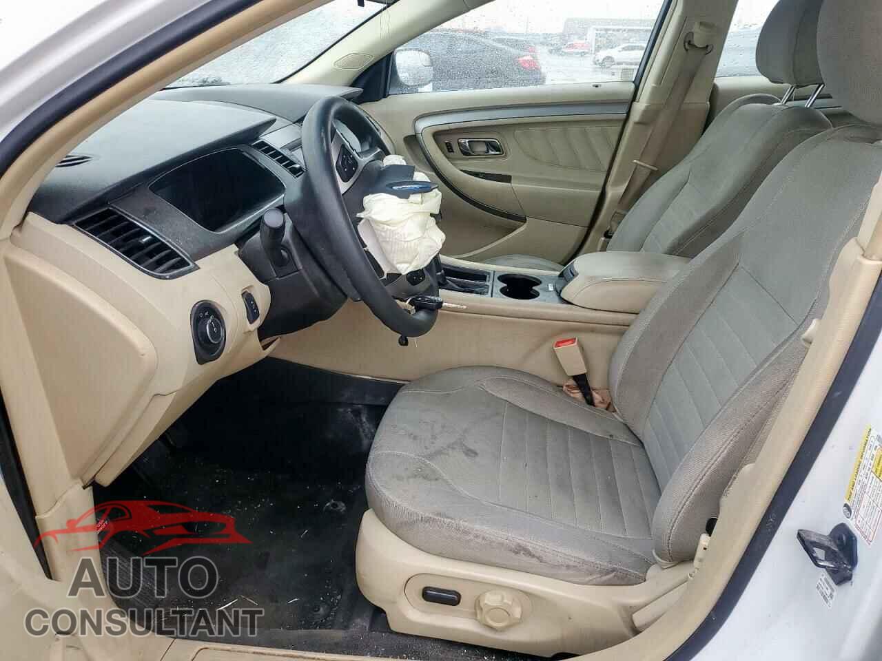 FORD TAURUS 2015 - 1FAHP2D86FG184232