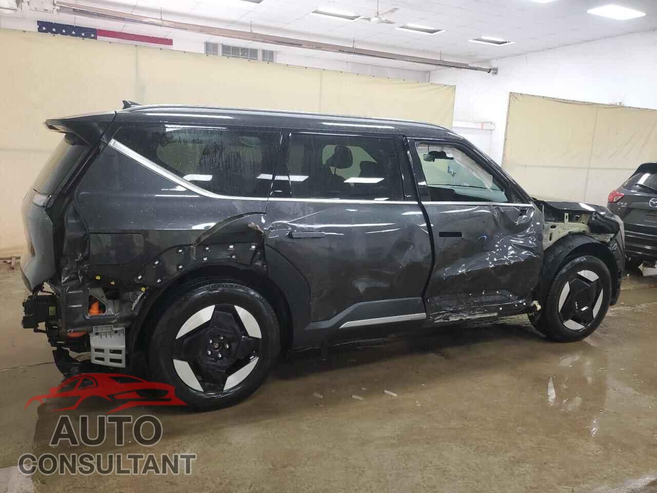 KIA EV9 WIND 2024 - KNDAFFS5XR6022676
