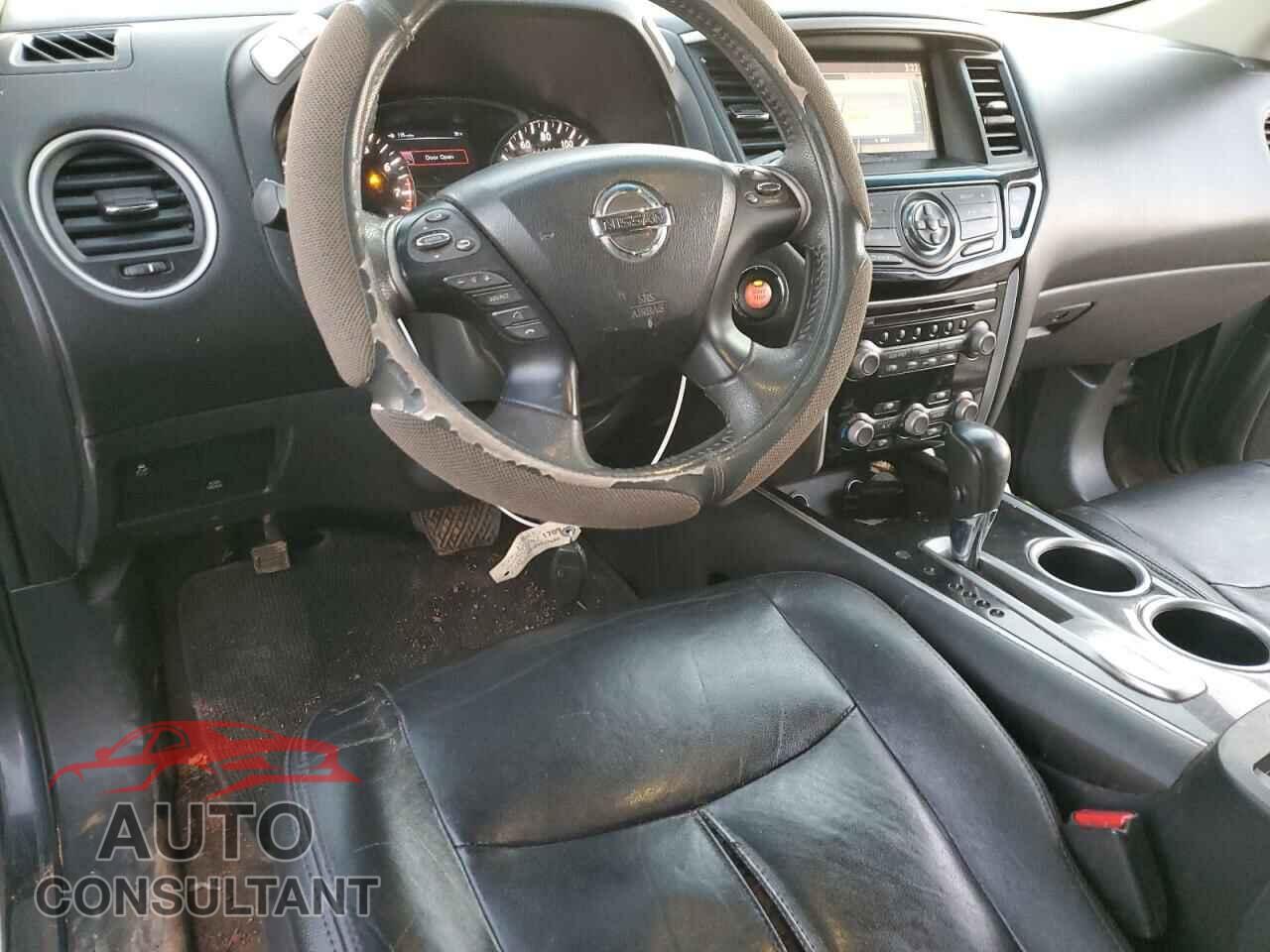 NISSAN PATHFINDER 2013 - 5N1AR2MN9DC650277