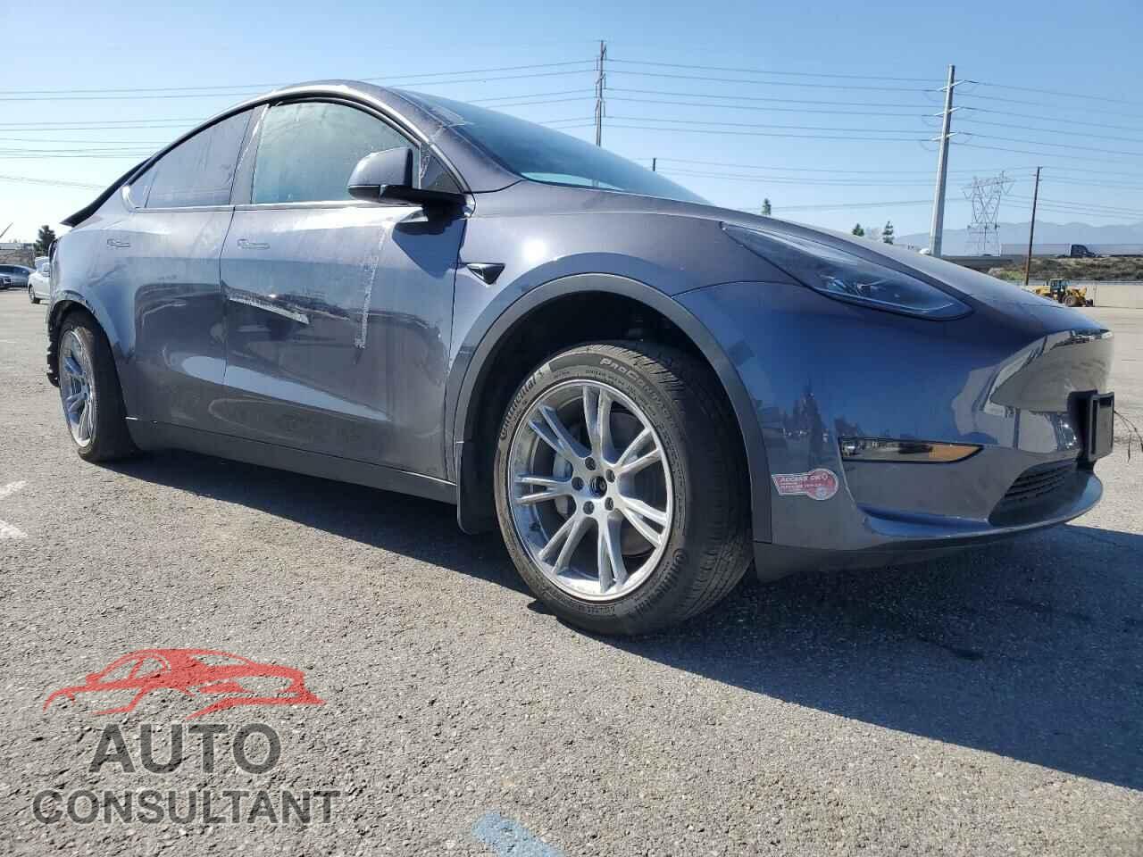 TESLA MODEL Y 2023 - 7SAYGDEE9PF916202