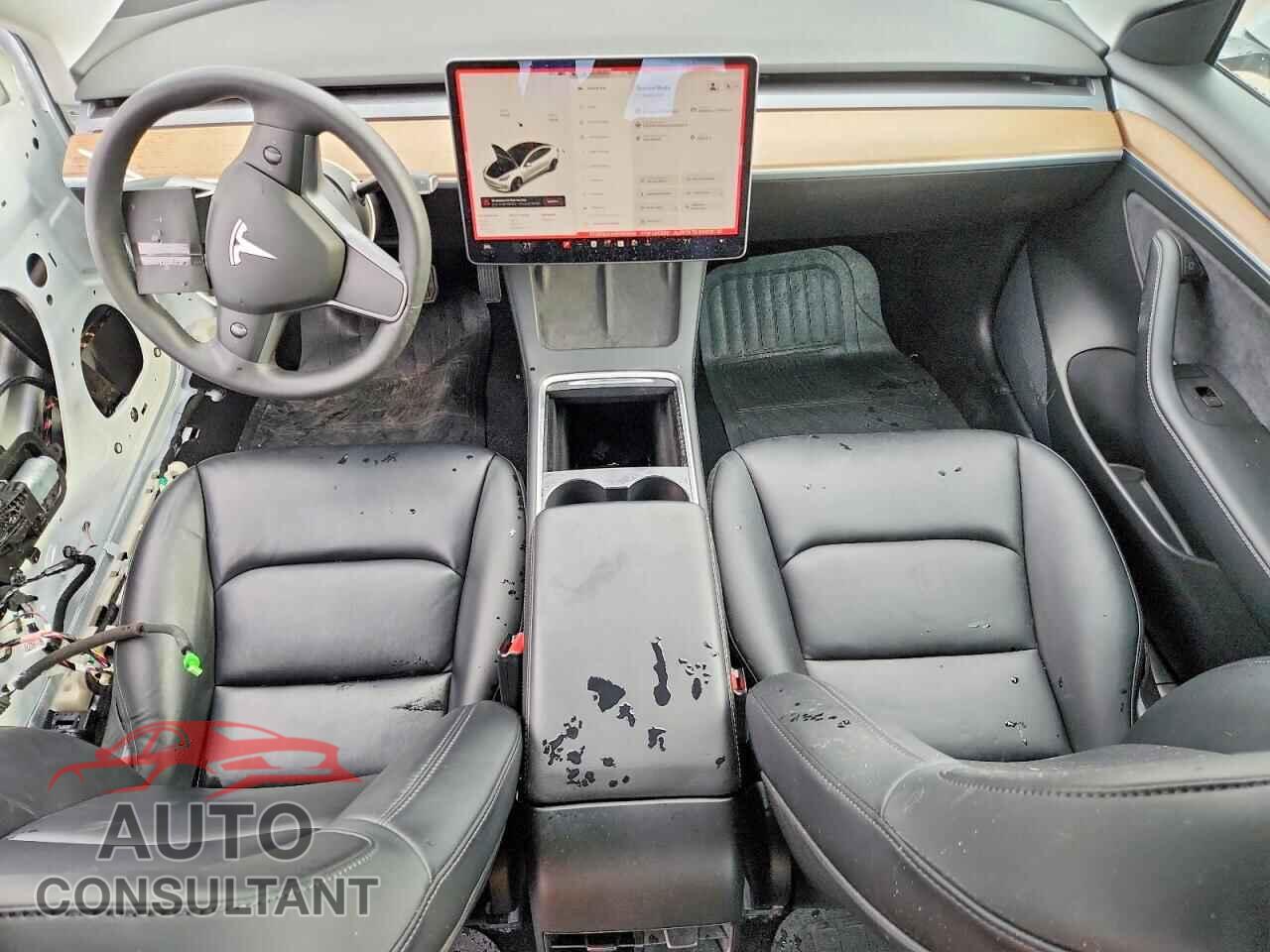TESLA MODEL 3 2021 - 5YJ3E1EA3MF060528