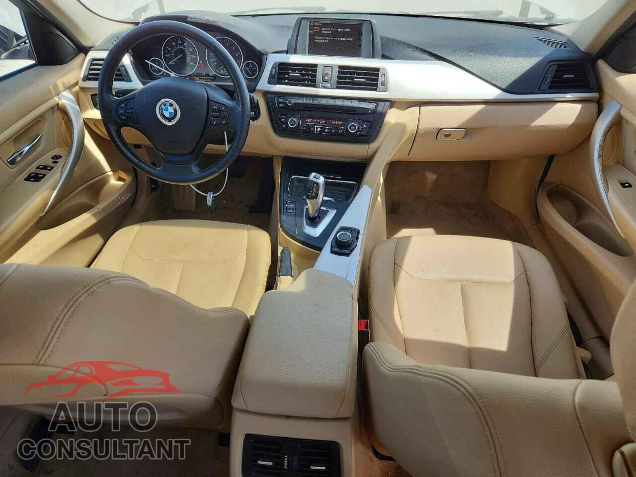 BMW 3 SERIES 2014 - WBA3C3C53EF986767